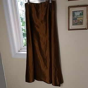 Gold taffeta skirt maxi